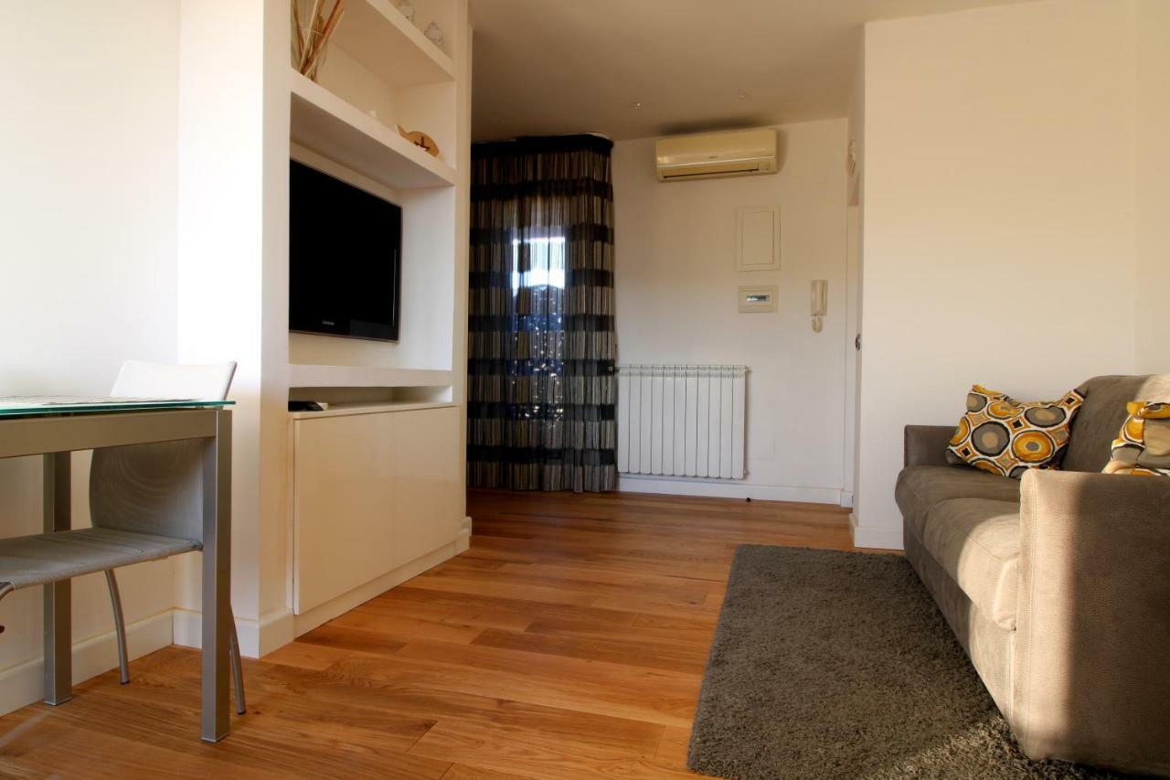 Suite Delicia Apartment - Appartamento Con Terrazza Neapel Exterior foto