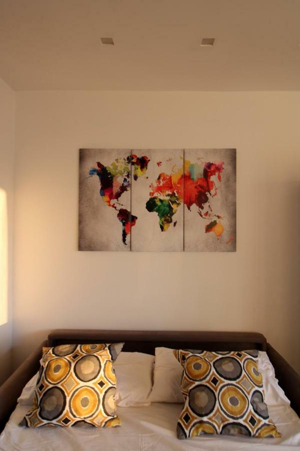 Suite Delicia Apartment - Appartamento Con Terrazza Neapel Exterior foto