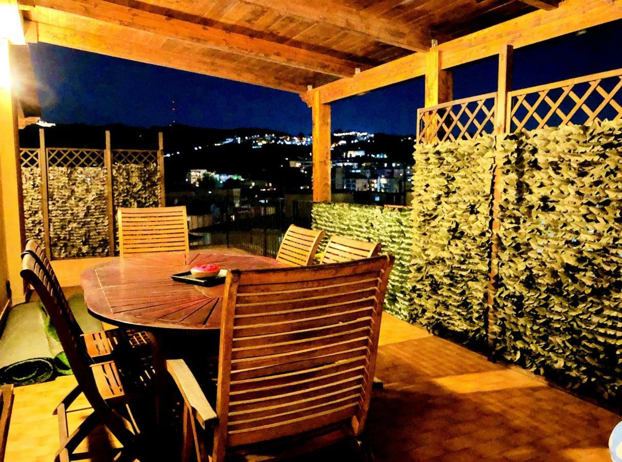 Suite Delicia Apartment - Appartamento Con Terrazza Neapel Exterior foto